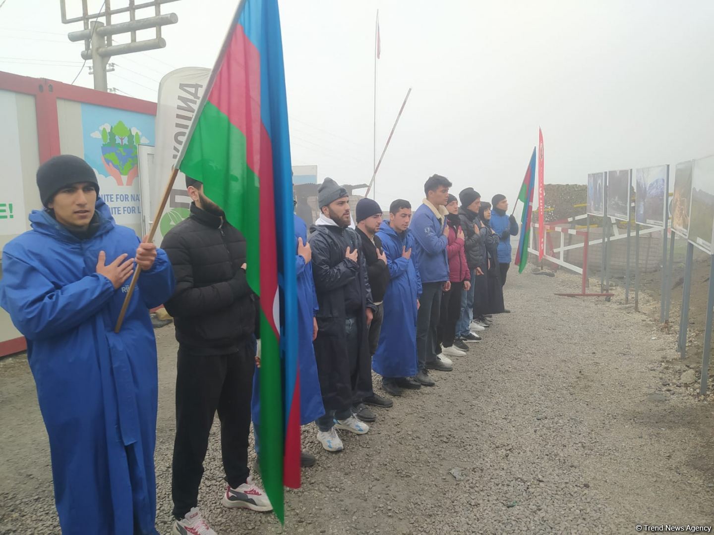 Peaceful protest of Azerbaijani eco-activists continues on Lachin-Khankendi road (PHOTO)