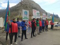 Peaceful protest of Azerbaijani eco-activists continues on Lachin-Khankendi road (PHOTO)
