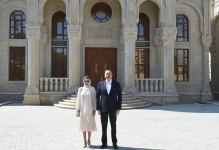 President Ilham Aliyev, First Lady Mehriban Aliyeva attend opening of Juma Mosque in Narimanov district (PHOTO)