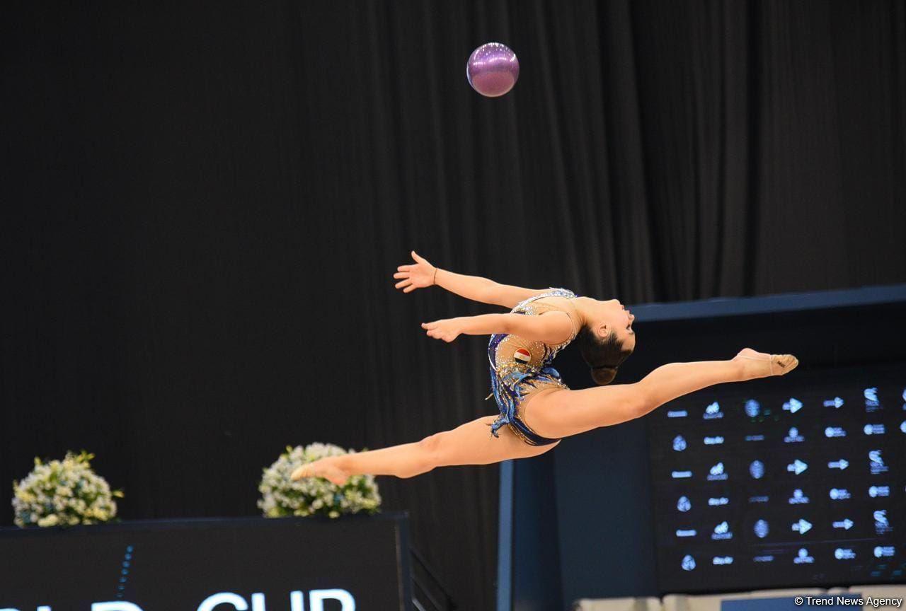 Best moments of first day of FIG World Cup in Rhythmic Gymnastics in Baku