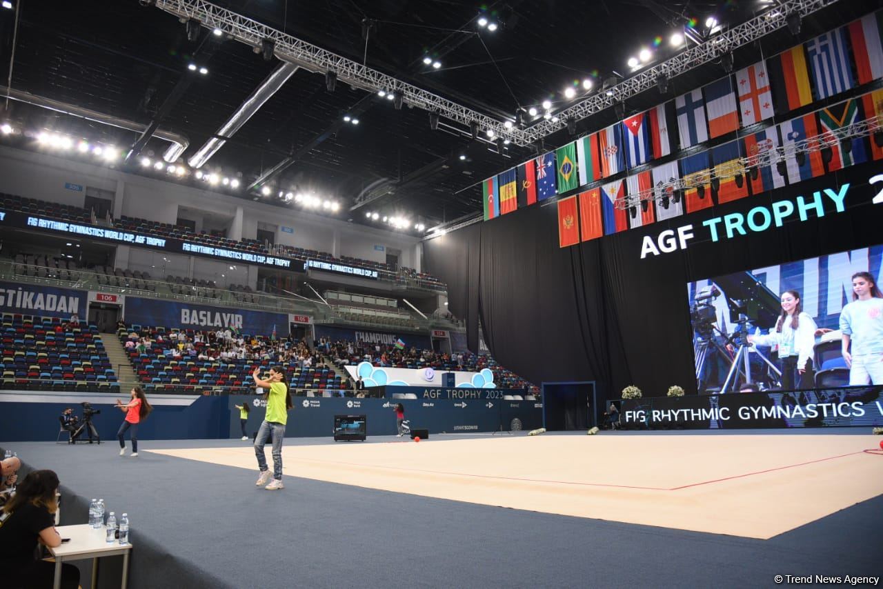 Best moments of first day of FIG World Cup in Rhythmic Gymnastics in Baku