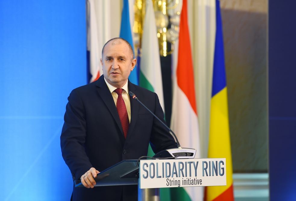 Transmission system operators of Bulgaria, Romania, Hungary, Slovakia and SOCAR sign MoU in Sofia, President Ilham Aliyev attends signing ceremony (PHOTO/VIDEO)