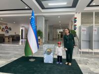 Uzbekistanis coming to referendum with their families (PHOTO)