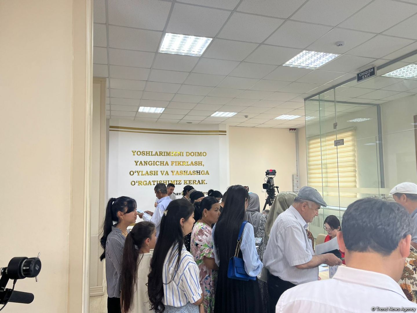 Voters cast ballots in referendum on amendments to Constitution in Uzbekistan’s Urgench (PHOTO)