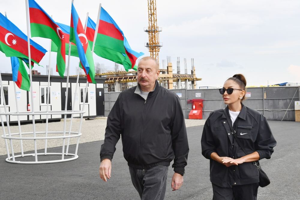 President Ilham Aliyev and First Lady Mehriban Aliyeva lay foundation stone for Aghdam Mugham Center (PHOTO/VİDEO)