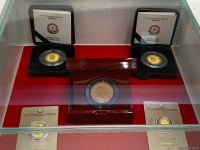Azerbaijani Central Bank issues investment coins for the first time (PHOTO)