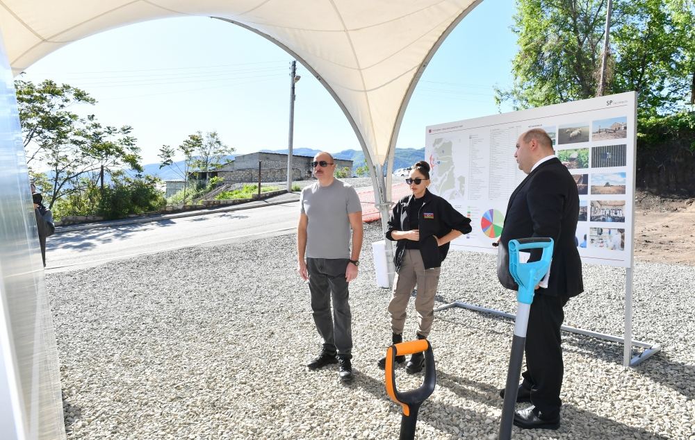 President Ilham Aliyev, First Lady Mehriban Aliyeva attend groundbreaking ceremony for first residential quarter in Tugh village (PHOTO/VIDEO)