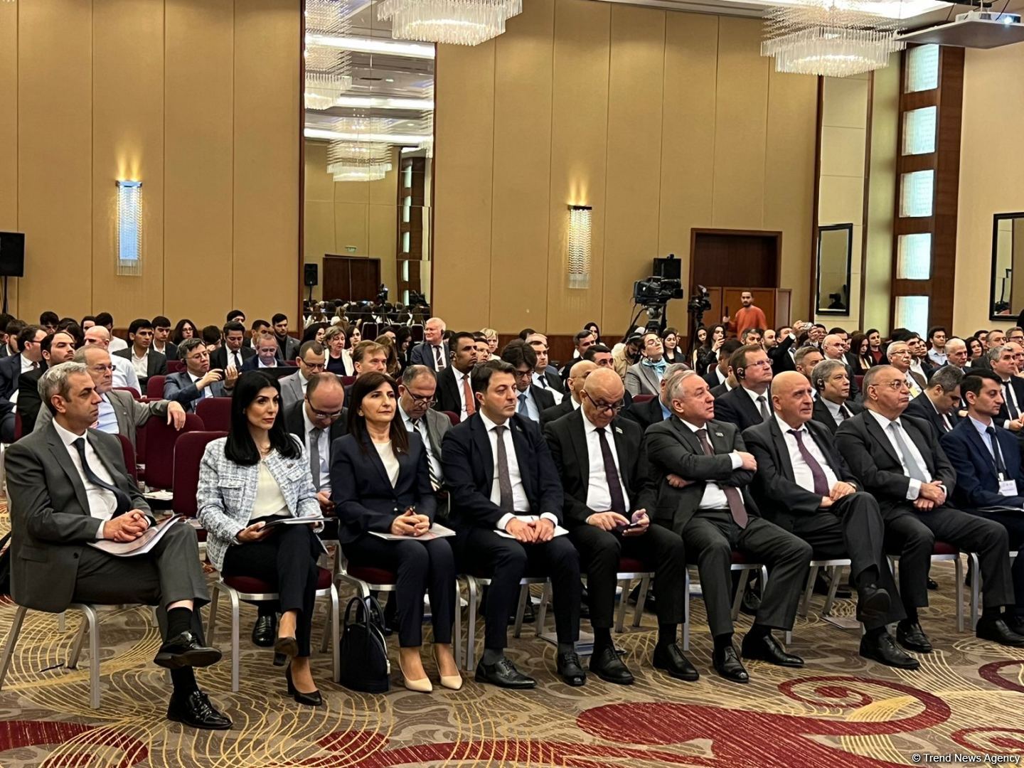 Baku hosting "Foreign policy priorities of national leader Heydar Aliyev" conference (PHOTO)