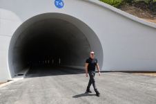 President Ilham Aliyev, First Lady Mehriban Aliyeva examine work done on Ahmadbayli-Fuzuli-Shusha highway (PHOTO/VIDEO)