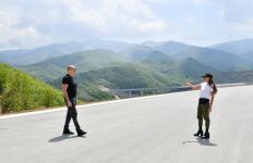 President Ilham Aliyev, First Lady Mehriban Aliyeva examine work done on Ahmadbayli-Fuzuli-Shusha highway (PHOTO/VIDEO)