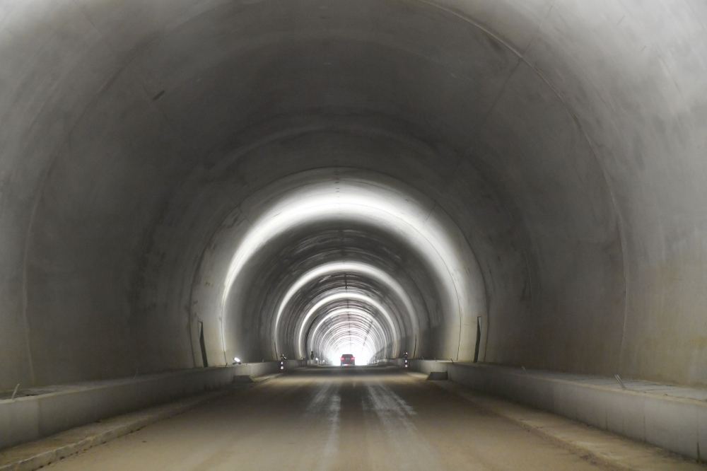 President Ilham Aliyev, First Lady Mehriban Aliyeva examine work done on Ahmadbayli-Fuzuli-Shusha highway (PHOTO/VIDEO)
