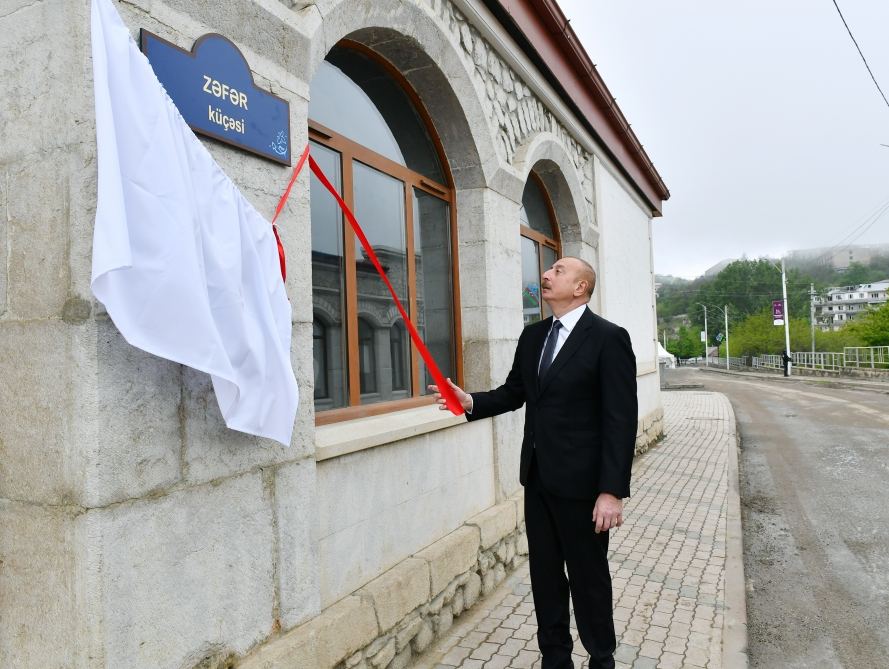 President Ilham Aliyev, First Lady Mehriban Aliyeva attend inauguration of signs at intersection of Khurshidbanu Natavan, Zafar, Garabagh and Khan Shushinski streets in Shusha (PHOTO/VIDEO)