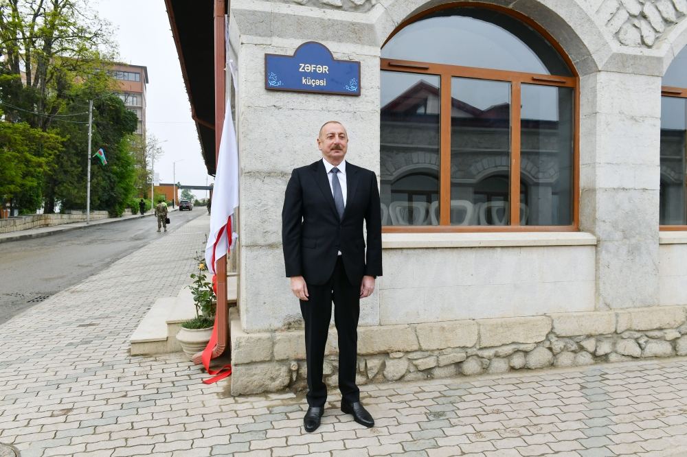 President Ilham Aliyev, First Lady Mehriban Aliyeva attend inauguration of signs at intersection of Khurshidbanu Natavan, Zafar, Garabagh and Khan Shushinski streets in Shusha (PHOTO/VIDEO)