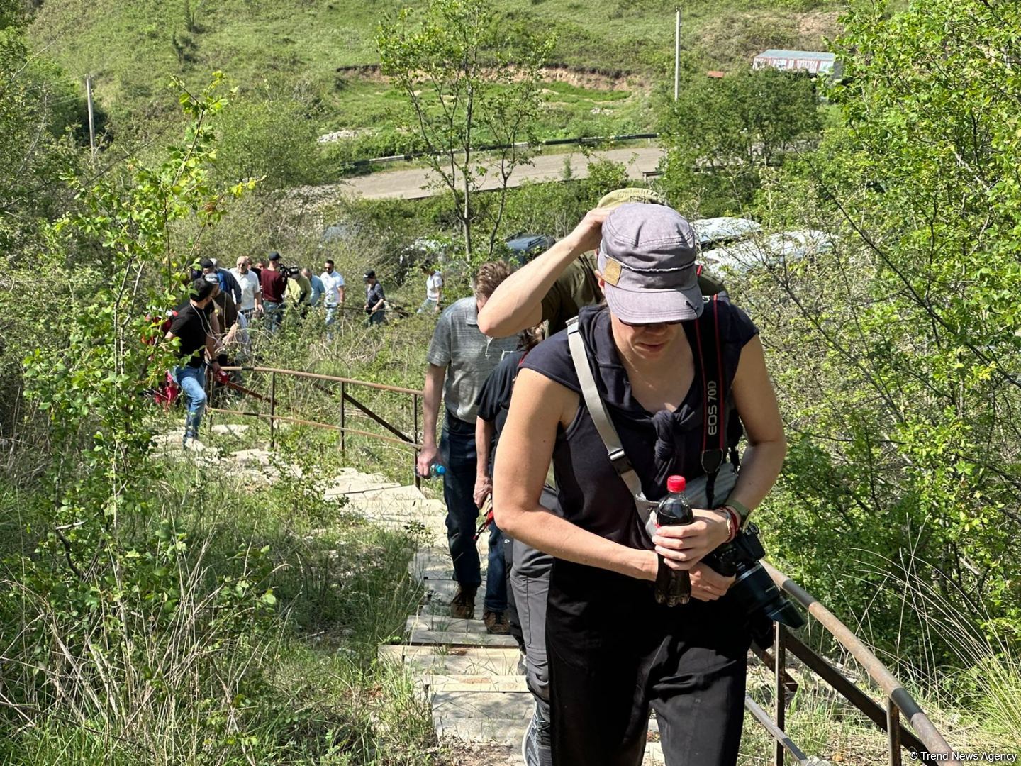 International travelers visit Azykh Cave in Azerbaijan's Khojavand (PHOTO)