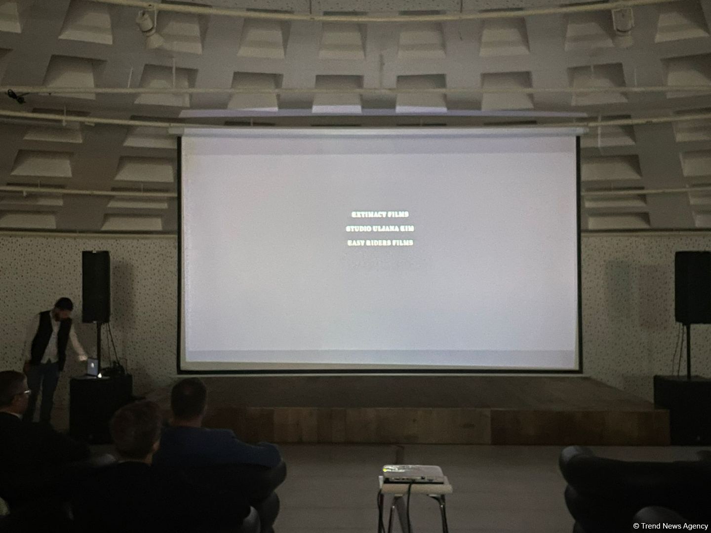 Screening of "Mariupolis 2" documentary held in Baku (PHOTO)