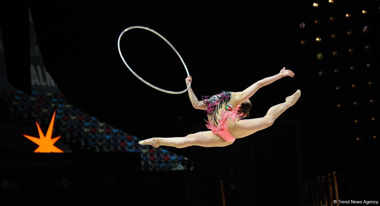 Exciting programs of gymnasts, audience delight - highlights of second day 39th European Rhythmic Gymnastics Championship in Baku (PHOTO)
