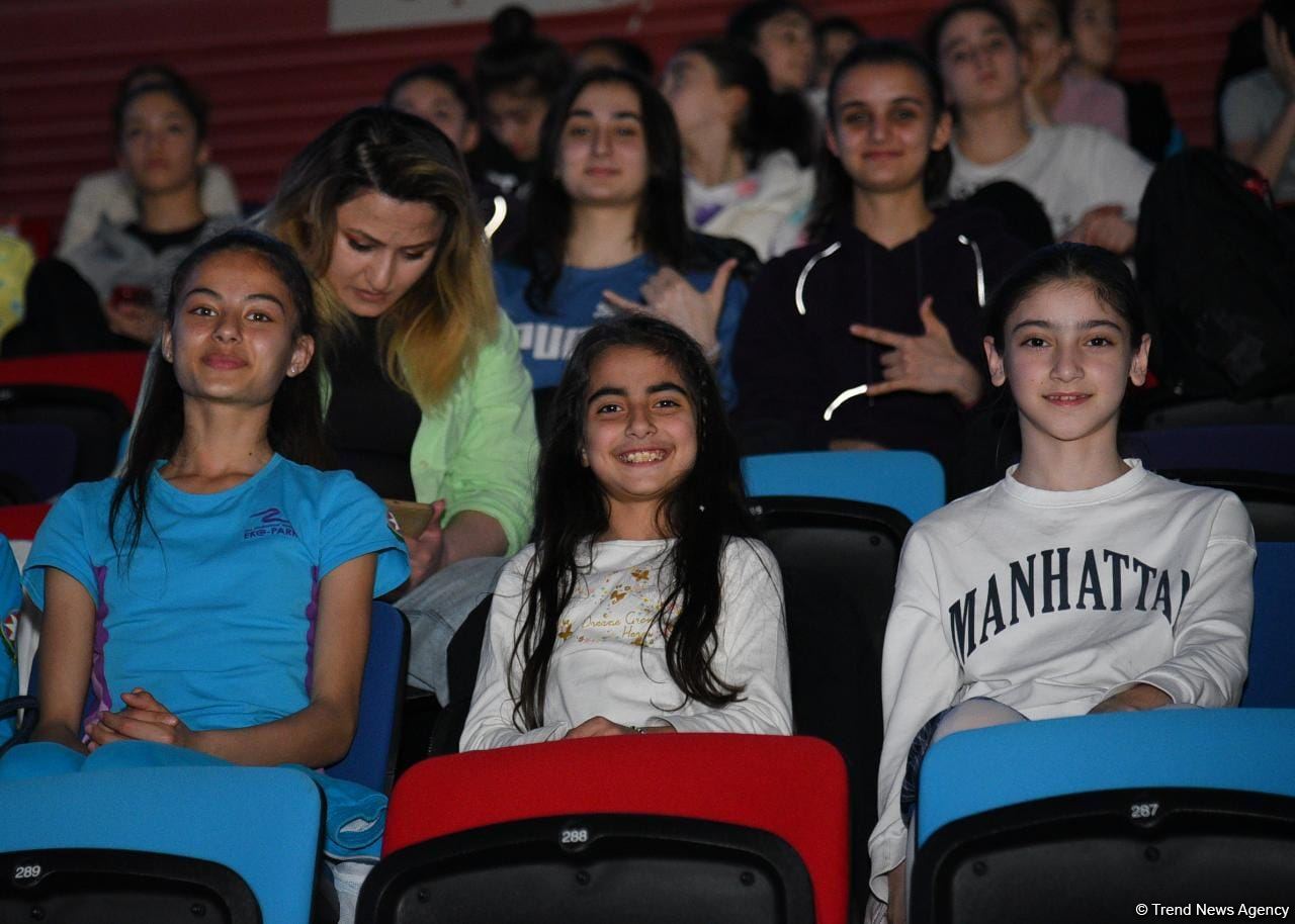 Exciting programs of gymnasts, audience delight - highlights of second day 39th European Rhythmic Gymnastics Championship in Baku (PHOTO)