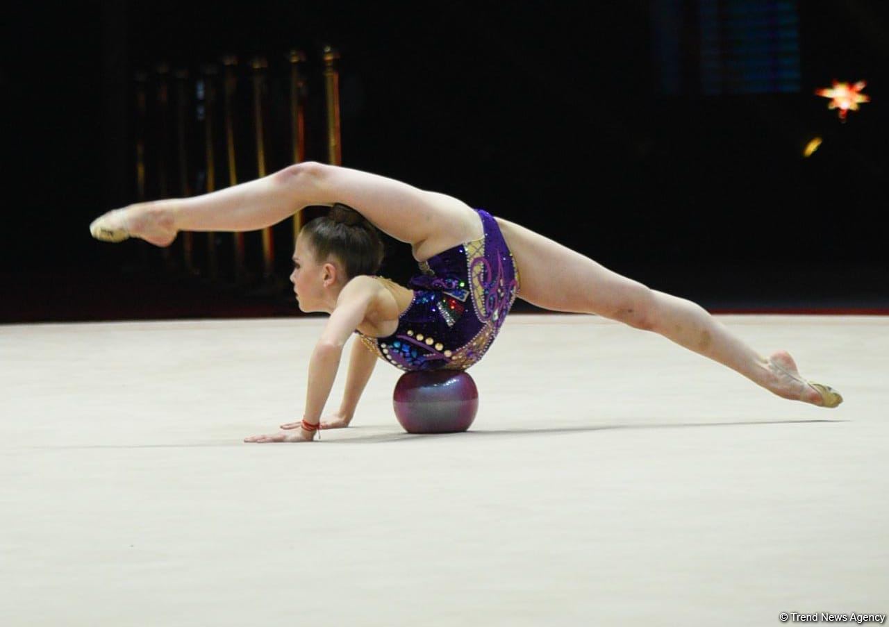 Exciting programs of gymnasts, audience delight - highlights of second day 39th European Rhythmic Gymnastics Championship in Baku (PHOTO)