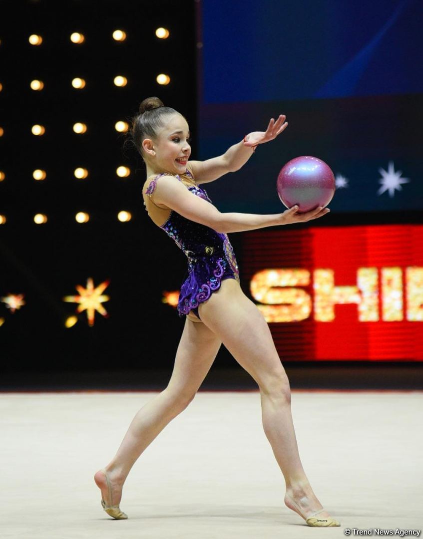 Exciting programs of gymnasts, audience delight - highlights of second day 39th European Rhythmic Gymnastics Championship in Baku (PHOTO)