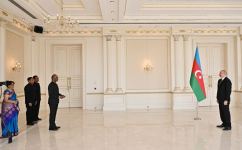 President Ilham Aliyev accepts credentials of incoming ambassador of India (PHOTO/VIDEO)