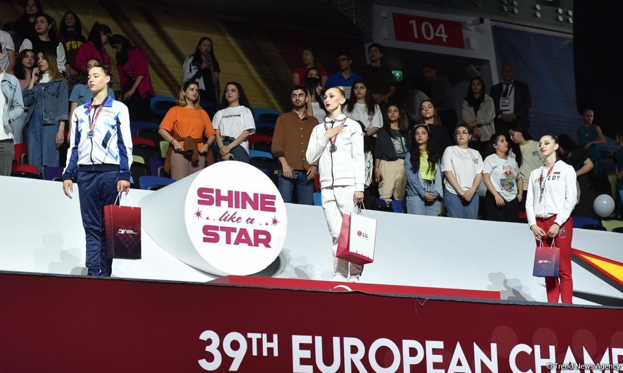 European Championship in Baku: awarding ceremony for winners in individual program (PHOTO)