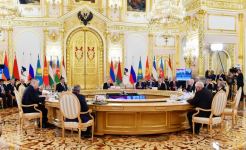 President Ilham Aliyev attends expanded meeting of Supreme Eurasian Economic Council in Moscow (PHOTO/VIDEO)