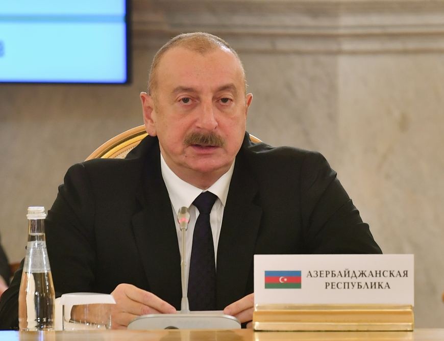 President Ilham Aliyev attends expanded meeting of Supreme Eurasian Economic Council in Moscow (PHOTO/VIDEO)