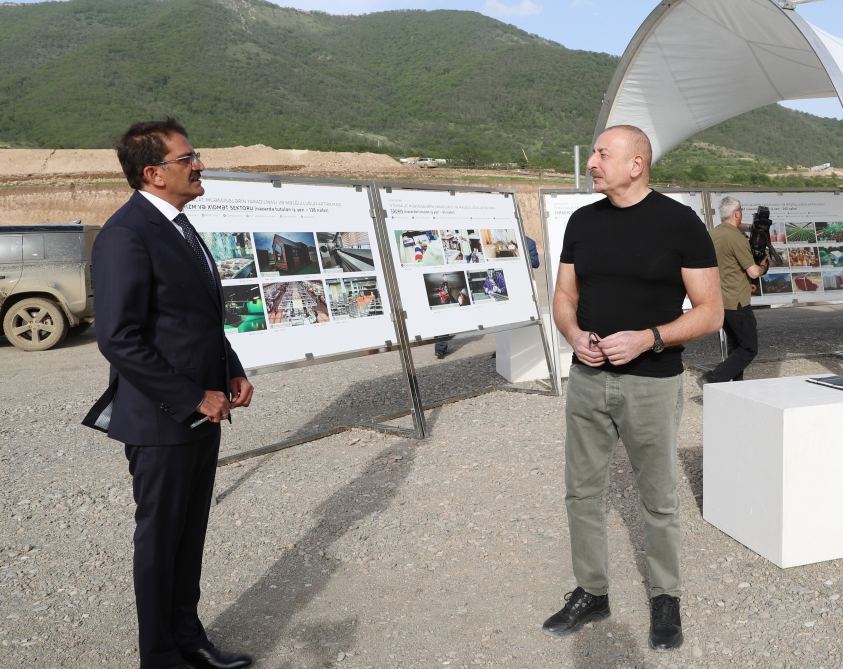 President Ilham Aliyev viewes works carried out in Agro-Industrial Park in Lachin city (PHOTO/VIDEO)