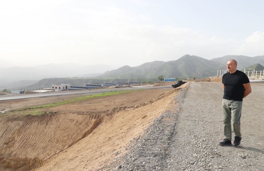 President Ilham Aliyev viewes works carried out in Agro-Industrial Park in Lachin city (PHOTO/VIDEO)