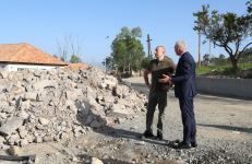 President Ilham Aliyev participates in unveiling ceremony of signs at intersection of Heydar Aliyev, Zafar and May 28 streets in Lachin (PHOTO/VIDEO)