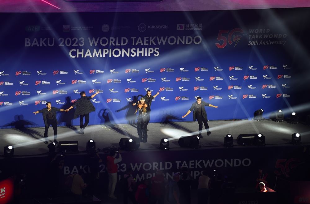 President Ilham Aliyev, First Lady Mehriban Aliyeva attend opening ceremony of 26th edition of World Taekwondo Championships in Baku (PHOTO/VIDEO)