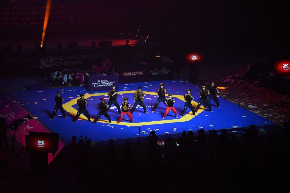 President Ilham Aliyev, First Lady Mehriban Aliyeva attend opening ceremony of 26th edition of World Taekwondo Championships in Baku (PHOTO/VIDEO)