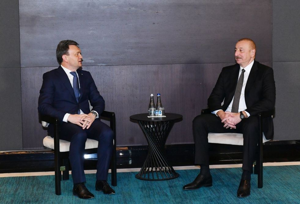 President Ilham Aliyev meets Prime Minister of Moldova in Chișinău (PHOTO/VIDEO)