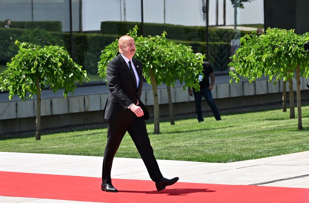 President Ilham Aliyev participates in European Political Community Summit opening ceremony (PHOTO/VIDEO)