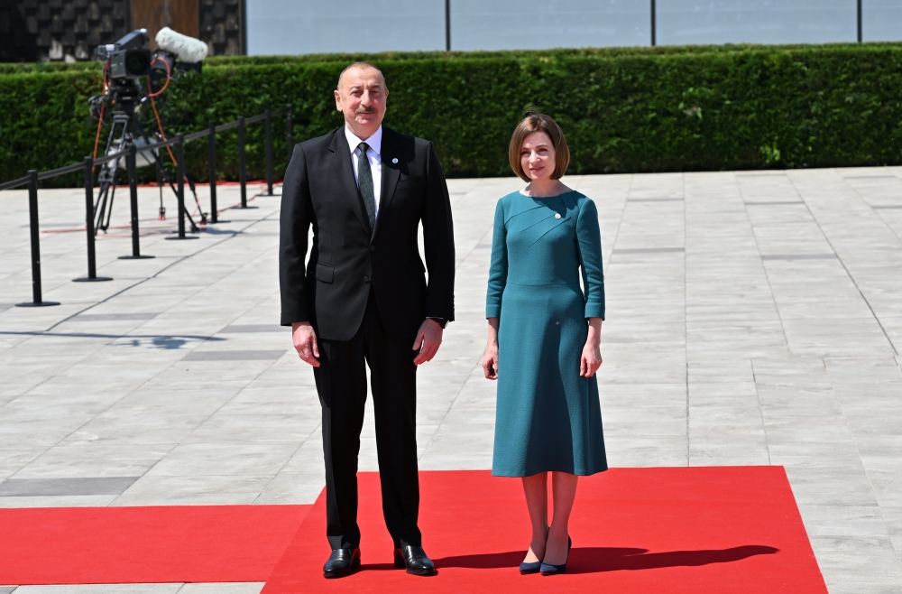 President Ilham Aliyev participates in European Political Community Summit opening ceremony (PHOTO/VIDEO)