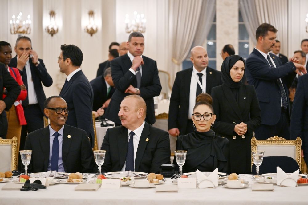 President Ilham Aliyev, First Lady Mehriban Aliyeva attend dinner hosted on behalf of Recep Tayyip Erdogan in Ankara (PHOTO)