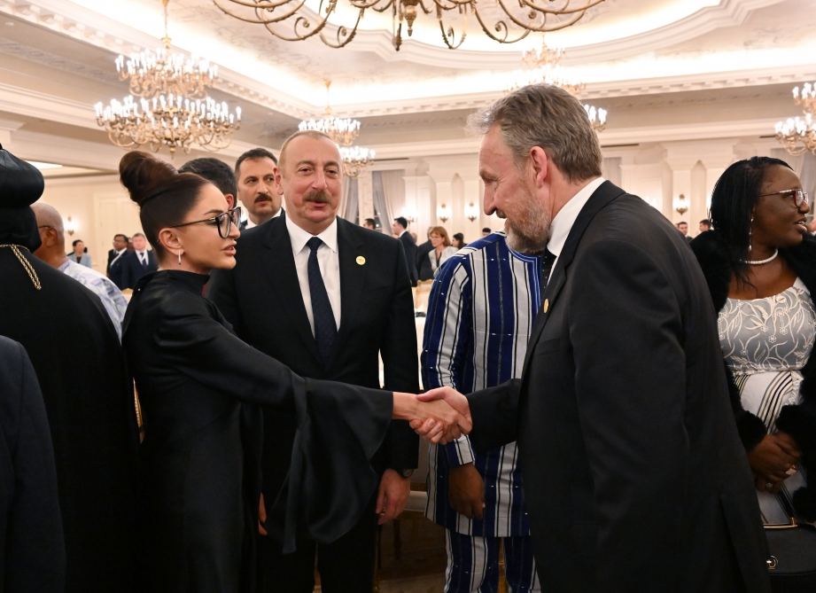 President Ilham Aliyev, First Lady Mehriban Aliyeva attend dinner hosted on behalf of Recep Tayyip Erdogan in Ankara (PHOTO)