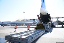 Azerbaijan providing regular humanitarian aid to Ukraine (PHOTO/VIDEO)