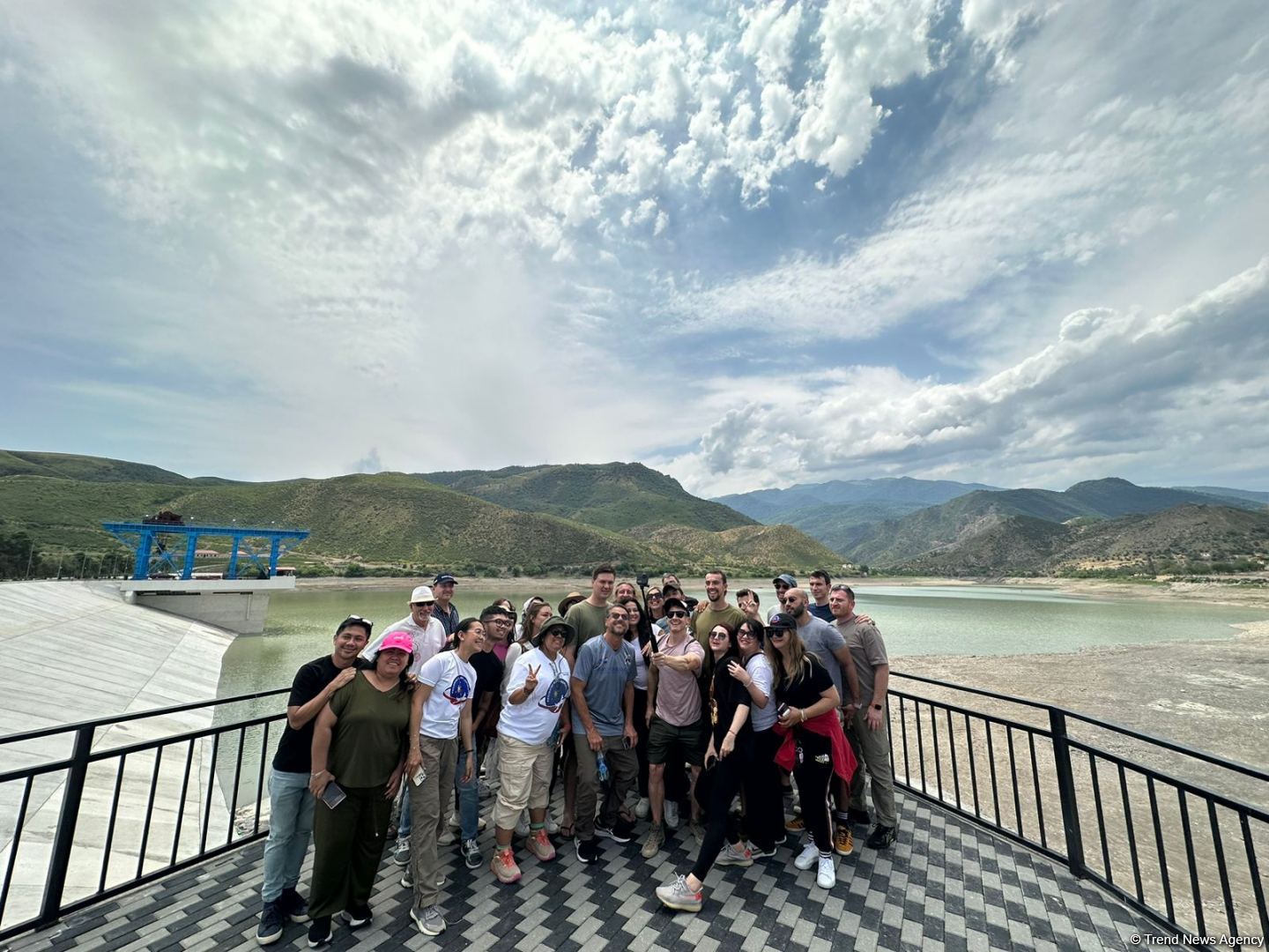 Group of foreign travelers visit Azerbaijan’s Sugovushan village (PHOTO)