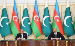 President Ilham Aliyev, Pakistani PM make press statements (PHOTO/VIDEO)