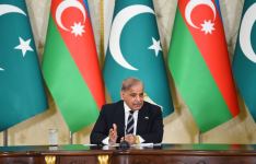 President Ilham Aliyev, Pakistani PM make press statements (PHOTO/VIDEO)