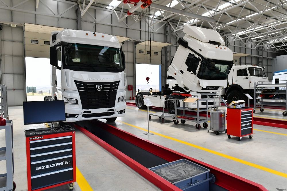 President Ilham Aliyev, Rais of Russia's Tatarstan attend opening of Auto Leasing Azerbaijan LLC in Araz Valley Economic Zone Industrial Park (PHOTO/VIDEO)