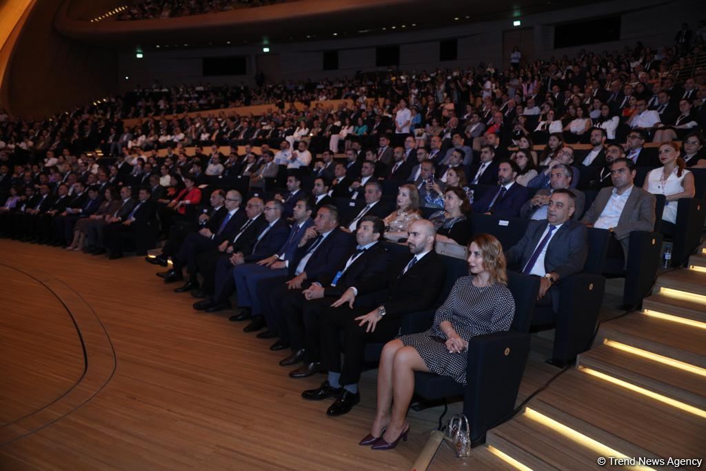 Baku holds "1st Symposium of World Azerbaijani Doctors" (PHOTO)