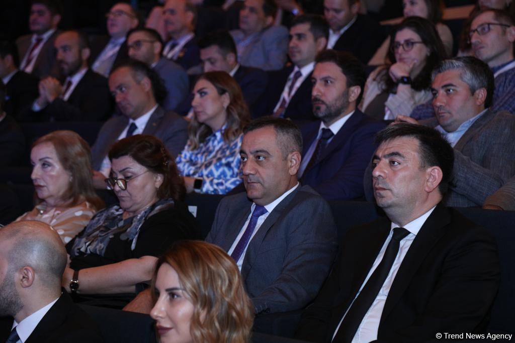 Baku holds "1st Symposium of World Azerbaijani Doctors" (PHOTO)