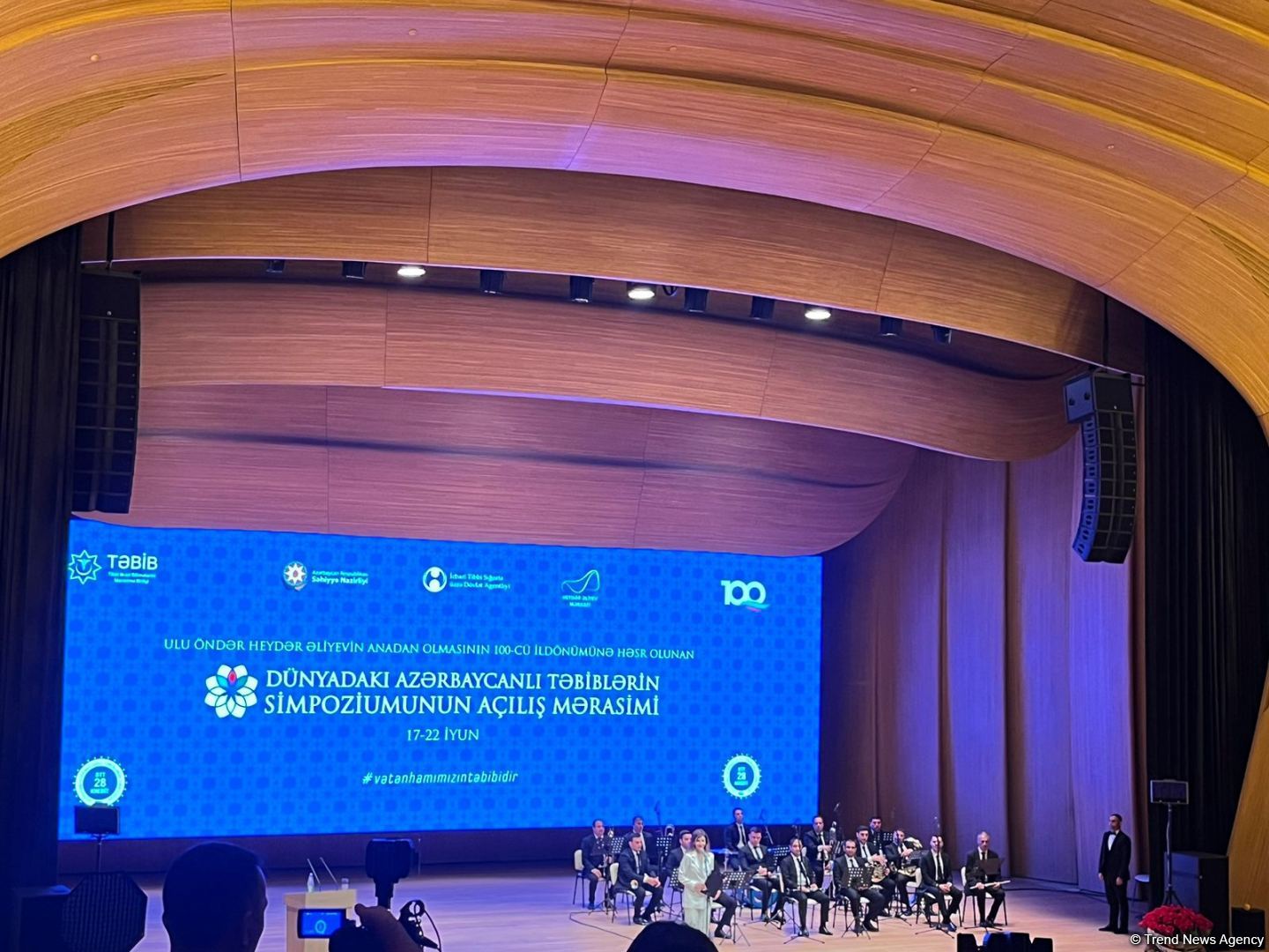 Baku holds "1st Symposium of World Azerbaijani Doctors" (PHOTO)