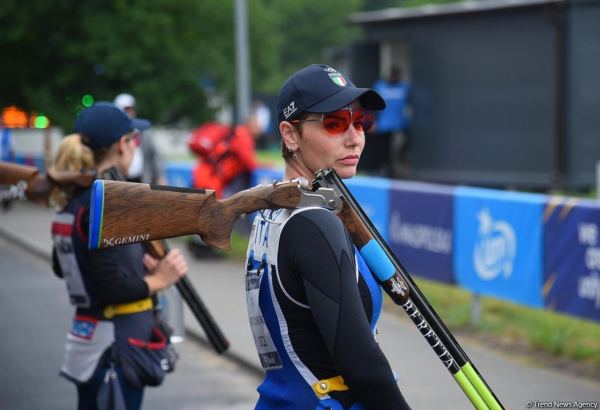 Azerbaijan women's shooting team performs in qualifying at III European Games (PHOTO)