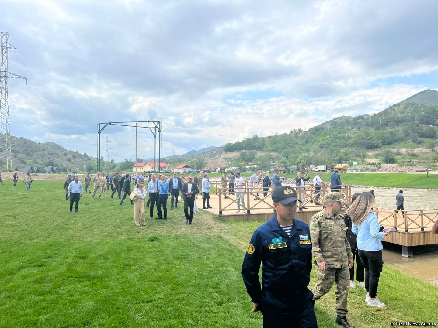 Representatives of diplomatic corps visits boulevard created on bank of Khakari River in Azerbaijan’s Lachin district (PHOTO)