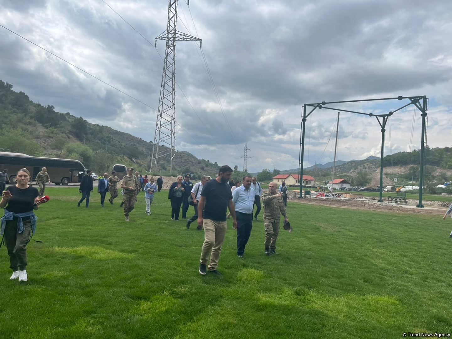Representatives of diplomatic corps visits boulevard created on bank of Khakari River in Azerbaijan’s Lachin district (PHOTO)