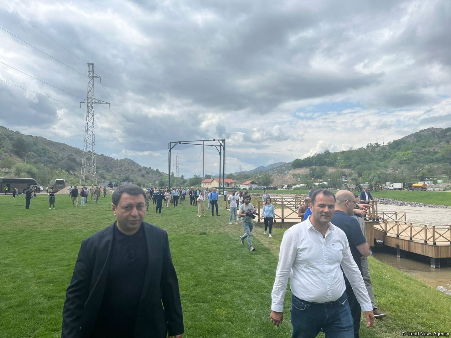 Representatives of diplomatic corps visits boulevard created on bank of Khakari River in Azerbaijan’s Lachin district (PHOTO)