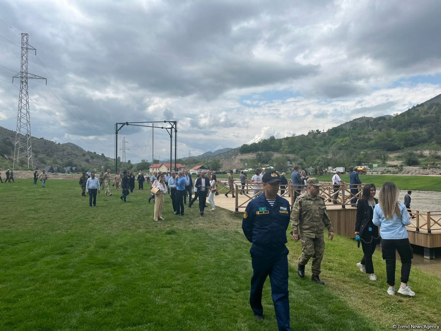 Representatives of diplomatic corps visits boulevard created on bank of Khakari River in Azerbaijan’s Lachin district (PHOTO)